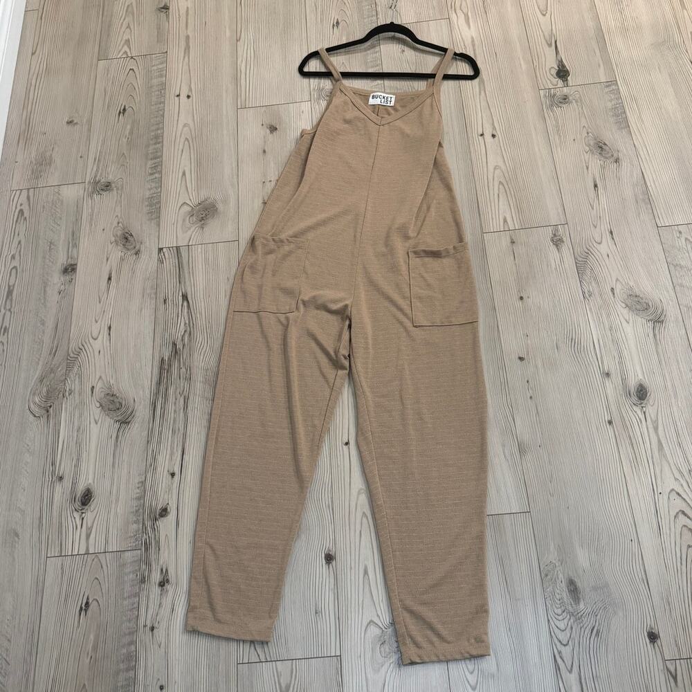 Bucket List Women Jumpsuit Small Tan Relaxed V-Neck Pocket Knit